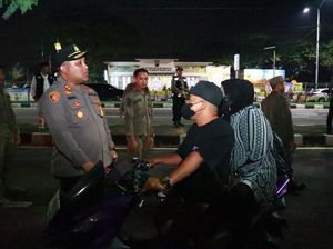 51 Motor Berknalpot Brong Disita Polisi di Suramadu Saat Malam Tahun Baru 51 Motor Berknalpot Brong Disita Polisi di Suramadu Saat Malam Tahun Baru