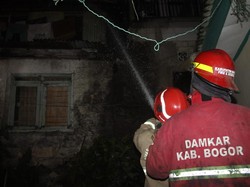 Rumah Warga di Puncak Bogor Kebakaran Saat Malam Tahun Baru