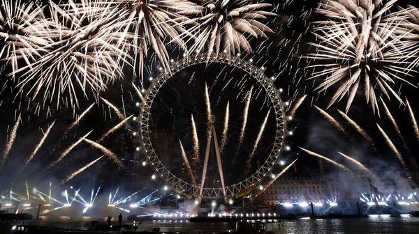 Potret Kemeriahan Pesta Kembang Api di Berbagai Negara