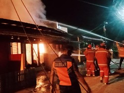 Rice Cooker Masih Tercolok, 3 Rumah Warga Terbakar di Malam Tahun Baru