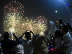 Jam Operasional KRL, MRT, LRT Jakarta dan TransJ Saat Malam Tahun Baru
