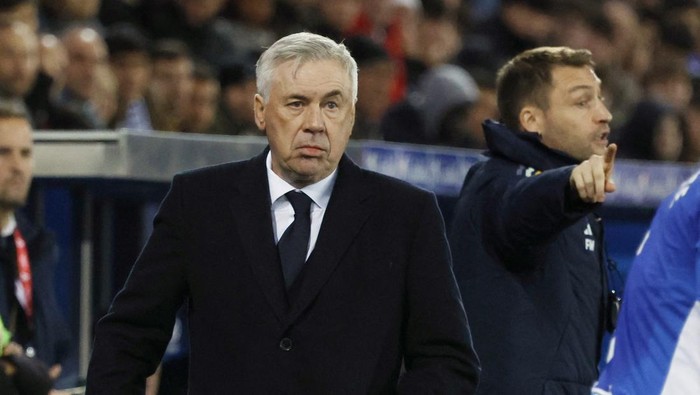 Soccer Football - LaLiga - Deportivo Alaves v Real Madrid - Estadio Mendizorroza, Vitoria-Gasteiz, Spain - December 21, 2023 Real Madrid coach Carlo Ancelotti REUTERS/Vincent West