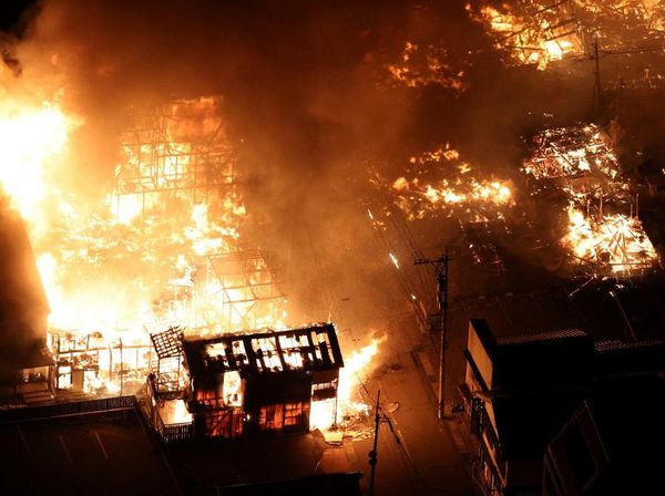 Gempa Picu Kebakaran di Jepang, 100 Rumah Hangus
