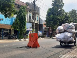 Duh! Jalan Sunan Kudus Bergelombang, Sering Picu Kecelakaan Duh! Jalan Sunan Kudus Bergelombang, Sering Picu Kecelakaan