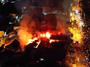 5 Rumah Kos di Jayapura Terbakar Dipicu Kembang Api