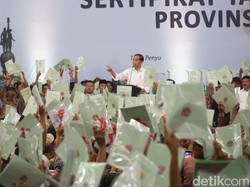 Jokowi Sebut Telah Serahkan 101 Juta Sertifikat Tanah Selama Menjabat
