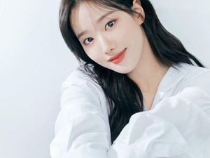 Bantahan Lee Naeun soal Kabar Pacaran dengan Pesepakbola Lee Kang In Bantahan Lee Naeun soal Kabar Pacaran dengan Pesepakbola Lee Kang In