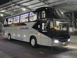 Bus Baru PO Sinar Jaya Hadir dengan Sasis Mercy dan Bodi Tentrem