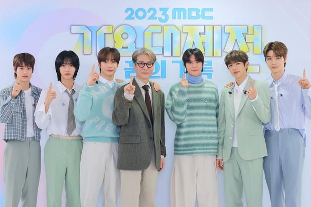 Potret RIIZE dan Yoon Sang/ Foto: koreaboo.com Potret RIIZE dan Yoon Sang