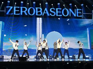 Video: ZEROBASEONE Nyanyi Lagu Teman Bahagia untuk ZEROSE Indonesia Video: ZEROBASEONE Nyanyi Lagu Teman Bahagia untuk ZEROSE Indonesia