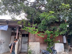 Ini Stasiun Salemba, Tempat Pengangkut Opium yang Jadi Permukiman Warga