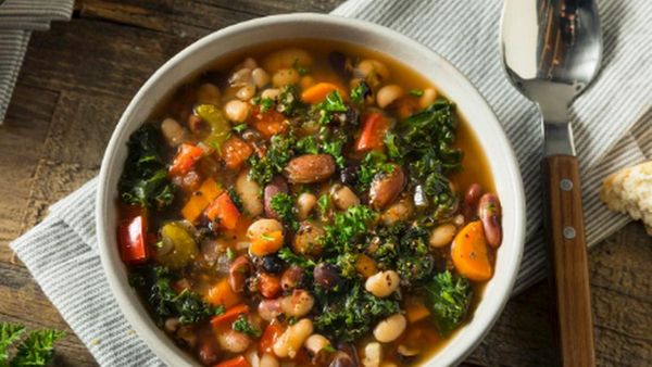 8 Makanan Rahasia Panjang Umur Orang Sardinia yang Berusia 100 Tahun!