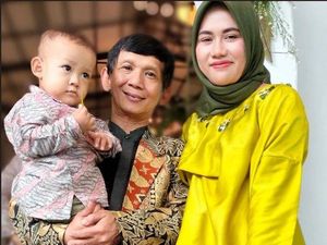 7 Foto Pelawak Ginanjar & Keluarga, Kompak Dengan Istri Beda Usia 32 Tahun 7 Foto Pelawak Ginanjar & Keluarga, Kompak Dengan Istri Beda Usia 32 Tahun