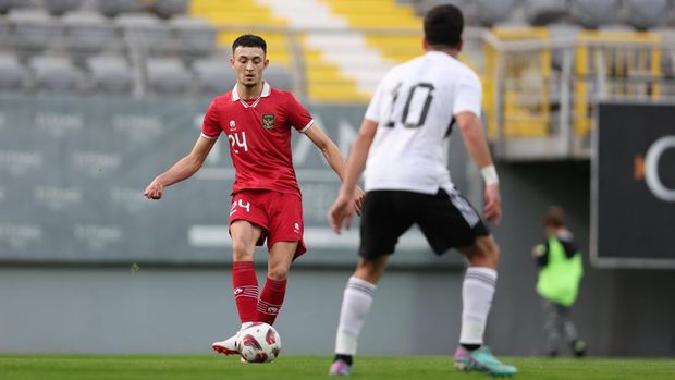 Ivar Jenner saat Timnas Indonesia vs Libya pada laga uji coba di Antalya, Turki, Selasa (2/1).