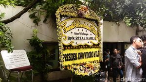 Jejeran Karangan Bunga dari Jokowi dan Sejumlah Tokoh untuk Rizal Ramli