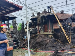 2 Palinggih Pura di Karangasem Hangus Terbakar, Diduga Kena Kembang Api