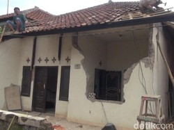 Puluhan Rumah di Subang Rusak Terdampak Gempa Sumedang