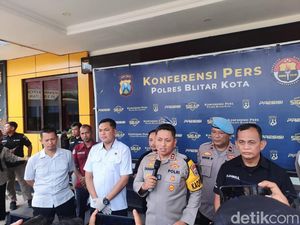 Polisi Buka Posko Bagi Pemilik Anjing di Shelter Milik Korban Pembunuhan Blitar Polisi Buka Posko Bagi Pemilik Anjing di Shelter Milik Korban Pembunuhan Blitar