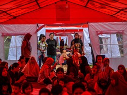 Pengungsi Korban Gempa Sumedang Mulai Kembali ke Rumah