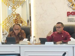 Dapat Tugas dari Jokowi Genjot e-Government, MenPAN-RB-Menkominfo Rapat Bareng