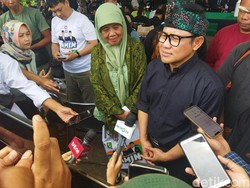 Viral Satpol PP Garut Dukung Gibran, Cak Imin Minta Timnas Lapor ke Bawaslu