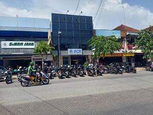 Warga Keluhkan Kenaikan Tarif Parkir di Jembrana Warga Keluhkan Kenaikan Tarif Parkir di Jembrana