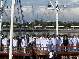 Walkot Makassar Danny Pomanto Mutasi 12 Pejabat Eselon II, Ini Daftarnya Walkot Makassar Danny Pomanto Mutasi 12 Pejabat Eselon II, Ini Daftarnya
