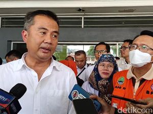 Pj Gubernur Jabar Ungkap Satpol PP Garut Dukung Gibran Sudah Disanksi Pj Gubernur Jabar Ungkap Satpol PP Garut Dukung Gibran Sudah Disanksi