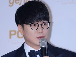 Sung Si Kyung Bakal 7 Kali Jadi MC Golden Disc Awards