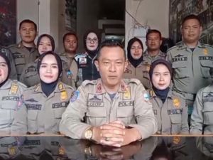 Sanksi Skorsing Bagi 14 Banpol PP Garut Pendukung Gibran Sanksi Skorsing Bagi 14 Banpol PP Garut Pendukung Gibran