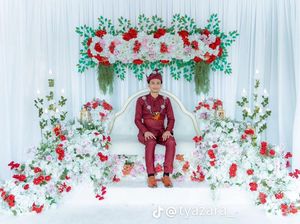 Viral Pengantin Pria Duduk Sendiri di Pelaminan, Alasannya Bikin Nyesek