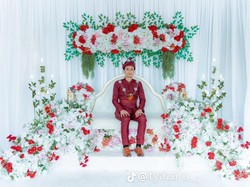 Viral Pengantin Pria Duduk Sendiri di Pelaminan, Alasannya Bikin Nyesek