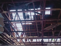 Atap Kantor Desa Jogosetran Klaten Ambrol Usai Hujan-Angin Kencang