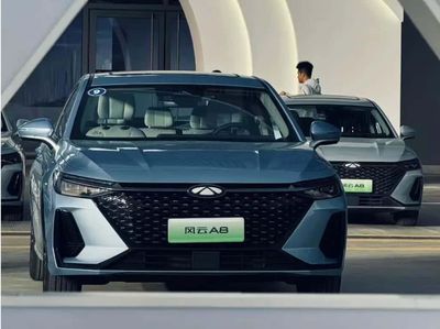 Tampang Sedan Hybrid Chery yang Harganya Cuma Rp 260 Juta