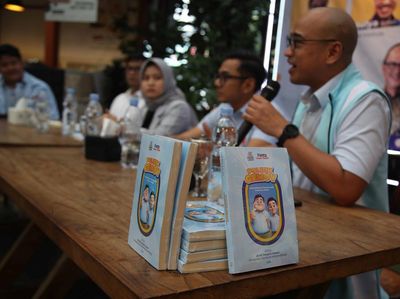 Potret Peluncuran Buku Politik Gemoy, Bentuk Politik Riang Gembira