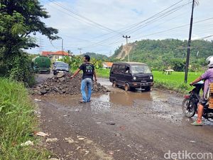 Soal Kerusakan Jalan Benteng, Ini Kata PLTU Palabuhanratu Soal Kerusakan Jalan Benteng, Ini Kata PLTU Palabuhanratu