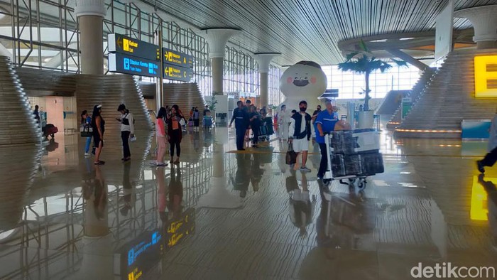 Kondisi terminal keberangkatan di Bandara Yogyakarta International Airport (YIA), Kulon Progo, Kamis (4/1/2024). Kondisi terminal keberangkatan di Bandara Yogyakarta International Airport (YIA), Kulon Progo, Kamis (4/1/2024).