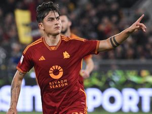 AS Roma Vs Cremonese: Gol Penalti Bawa Il Lupi ke 8 Besar Coppa Italia AS Roma Vs Cremonese: Gol Penalti Bawa Il Lupi ke 8 Besar Coppa Italia