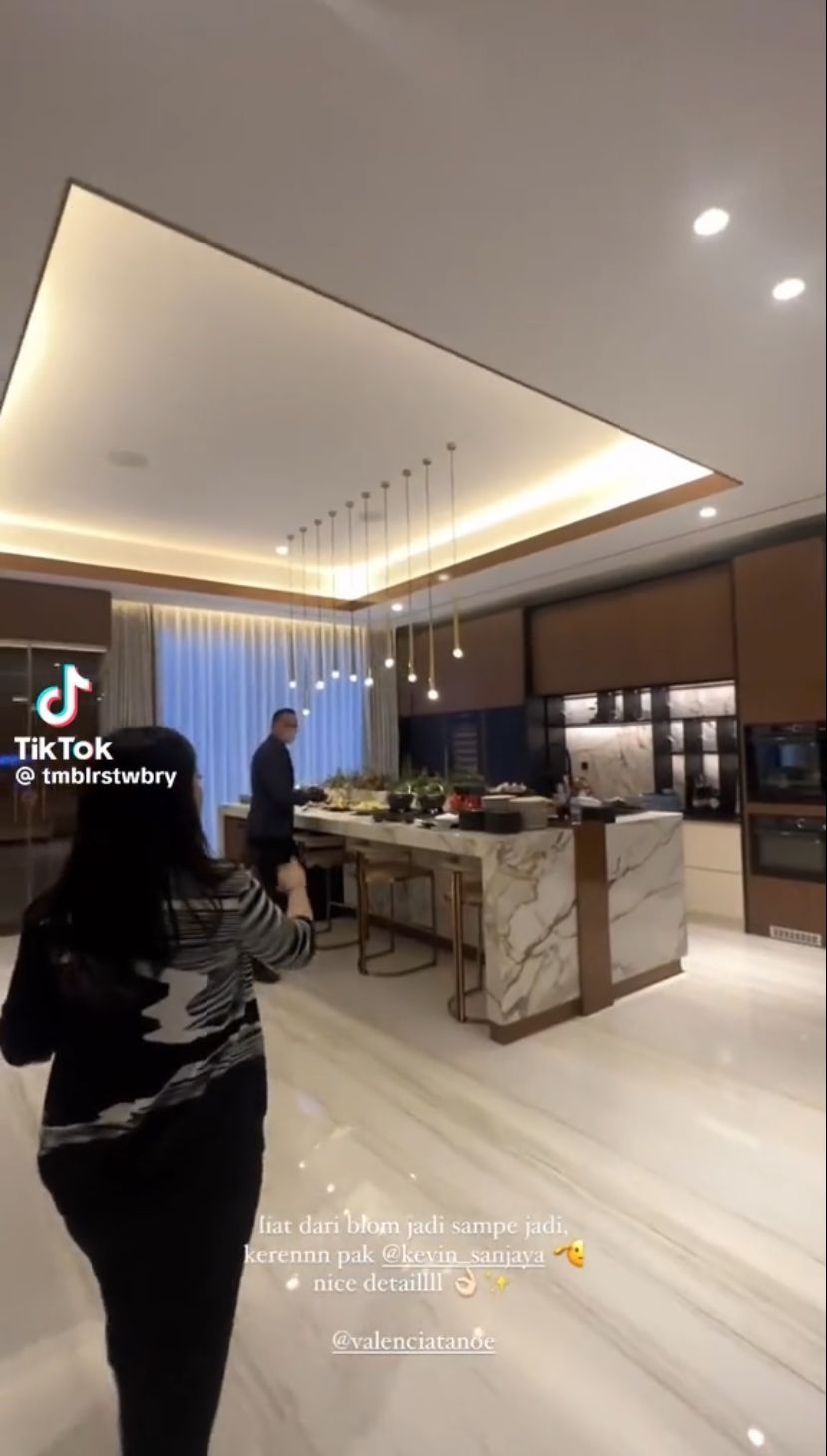 Rumah Valencia Tanoe dan Kevin Sanjaya