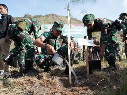 Kodam Udayana Kerahkan 2.532 Prajurit Tanam 1.025 Bibit Pohon