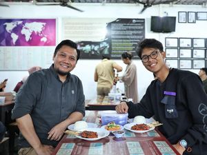 Alam Ganjar Ajak Putra Sulung Mahfud MD Makan Bareng di Yogyakarta