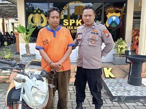 Buron Satu Tahun, DPO Curanmor di Gresik Diringkus Saat Nyeruput Kopi Buron Satu Tahun, DPO Curanmor di Gresik Diringkus Saat Nyeruput Kopi