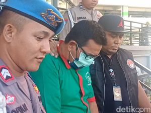 Ibra Azhari Jalani Tes Kesehatan Usai Ditangkap atas Kasus Narkoba Ibra Azhari Jalani Tes Kesehatan Usai Ditangkap atas Kasus Narkoba