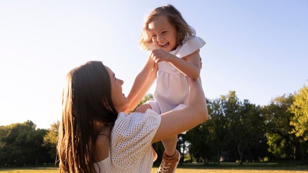 Ilustrasi/Foto: Freepik.com Deretan kebutuhan emosional yang berpengaruh pada kesehatan mental anak