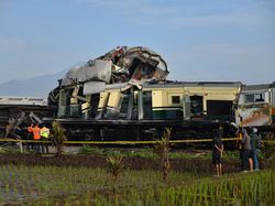 7 Tragedi Kecelakaan Kereta Api Paling Parah di Indonesia