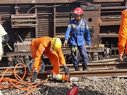 KAI dan KNKT Segera Investigasi Kecelakaan KA Turangga dan Bandung Raya
