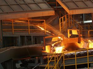 Peran Penting Perusahaan Industri Smelter Dorong Pertumbuhan Ekonomi
