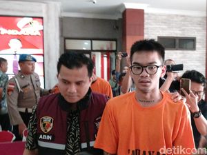Penampakan Satria Cogil Berbaju Tahanan Penampakan Satria Cogil Berbaju Tahanan
