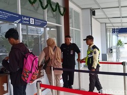 Dampak Tabrakan Kereta, Penumpang KA di Garut Kembalikan Tiket