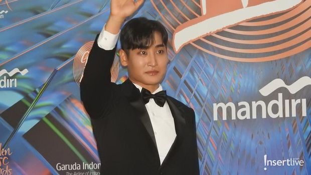 14 Potret Red Carpet Golden Disc Awards 2024, NewJeans hingga Cha Eun Woo